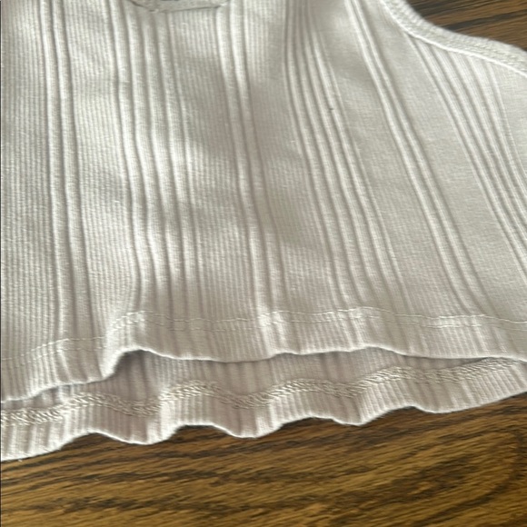 Garage Ribbed Crop Tank Top - Picture 9 of 11